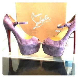 Peep Toe Christian Louboutins